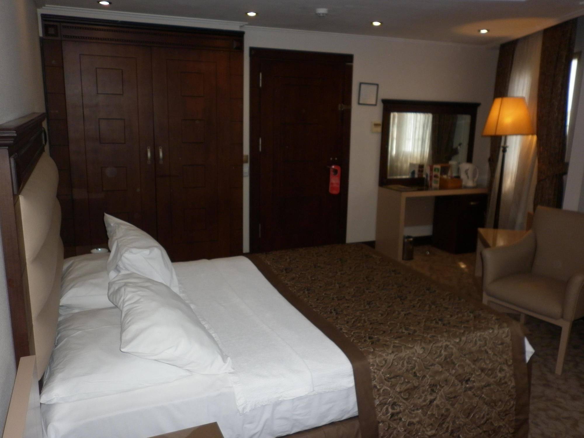Cukurova Park Hotel Adana Eksteriør billede