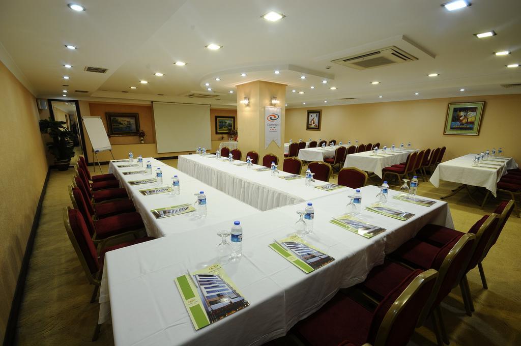 Cukurova Park Hotel Adana Eksteriør billede